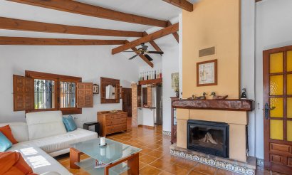 Resale - Villa - Orihuela - Orihuela Costa