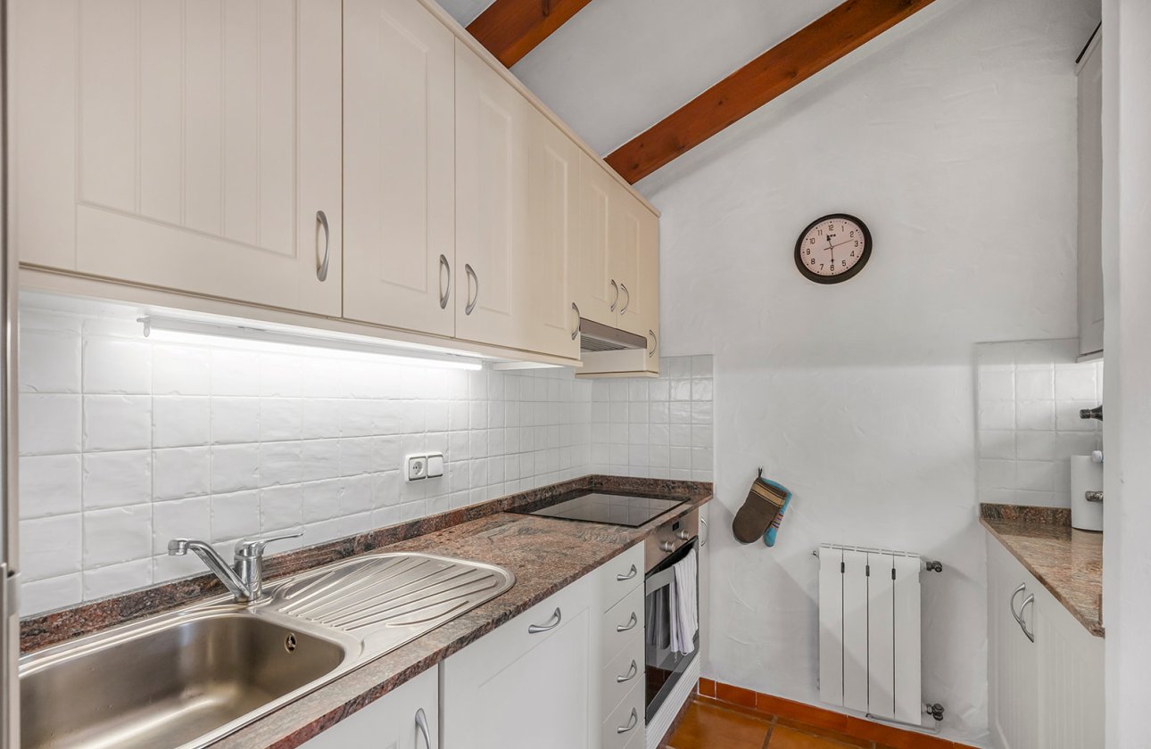 Resale - Villa - Orihuela - Orihuela Costa