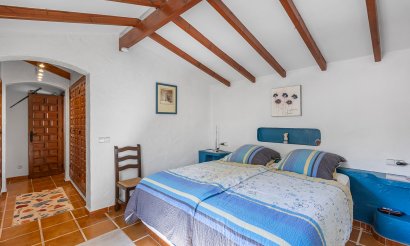 Resale - Villa - Orihuela - Orihuela Costa