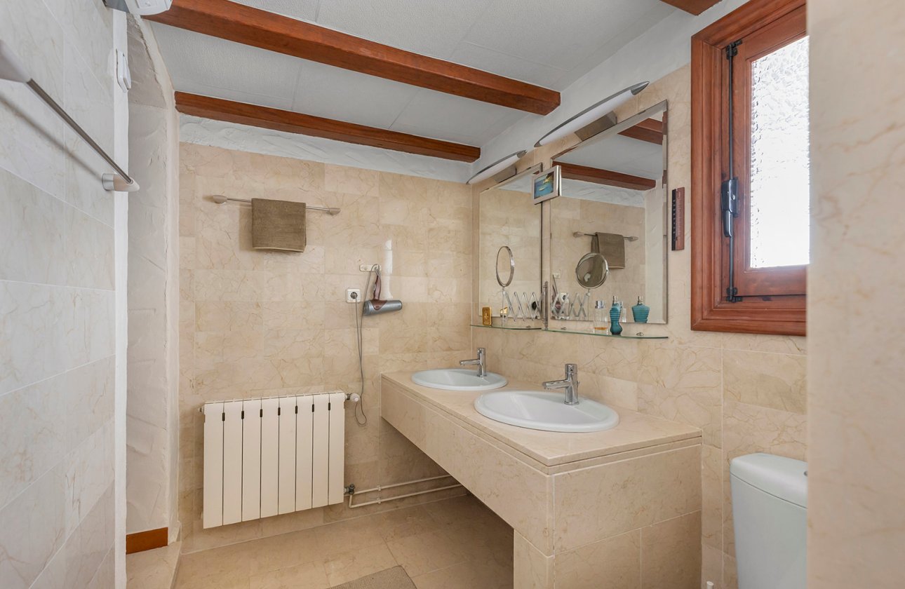 Resale - Villa - Orihuela - Orihuela Costa