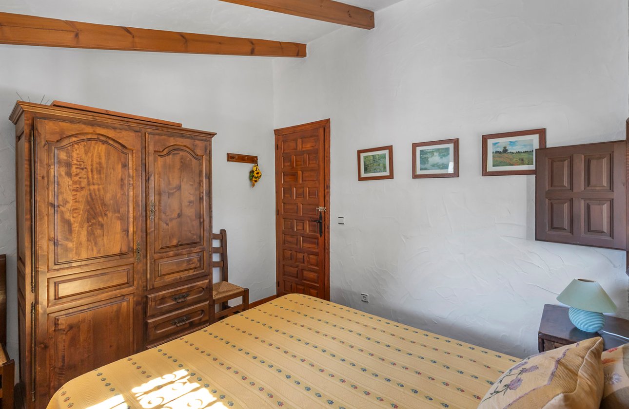 Resale - Villa - Orihuela - Orihuela Costa