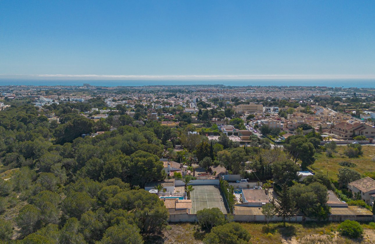 Resale - Villa - Orihuela - Orihuela Costa
