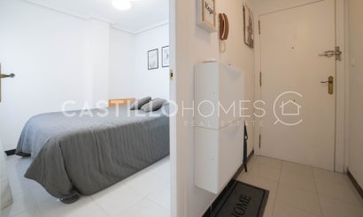 Resale - Apartment / flat - Torrevieja - Centro