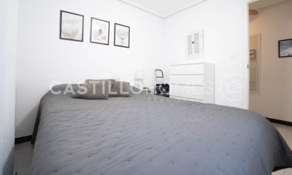 Resale - Apartment / flat - Torrevieja - Centro