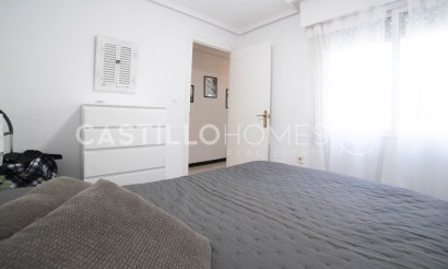 Resale - Apartment / flat - Torrevieja - Centro
