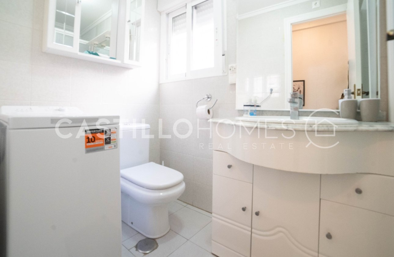Resale - Apartment / flat - Torrevieja - Centro