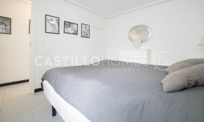 Resale - Apartment / flat - Torrevieja - Centro