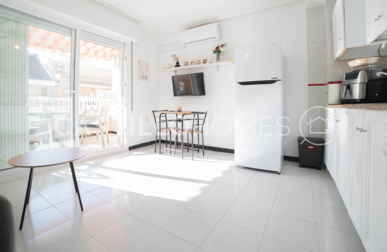Resale - Apartment / flat - Torrevieja - Centro