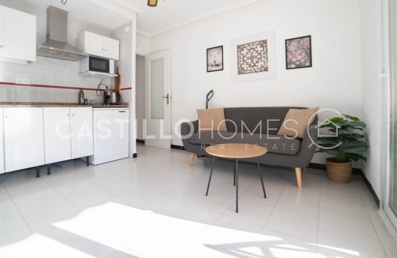 Resale - Apartment / flat - Torrevieja - Centro