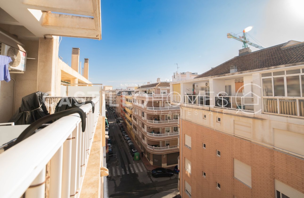 Resale - Apartment / flat - Torrevieja - Centro