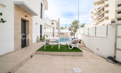 Resale - Villa - Orihuela Costa - Las Filipinas