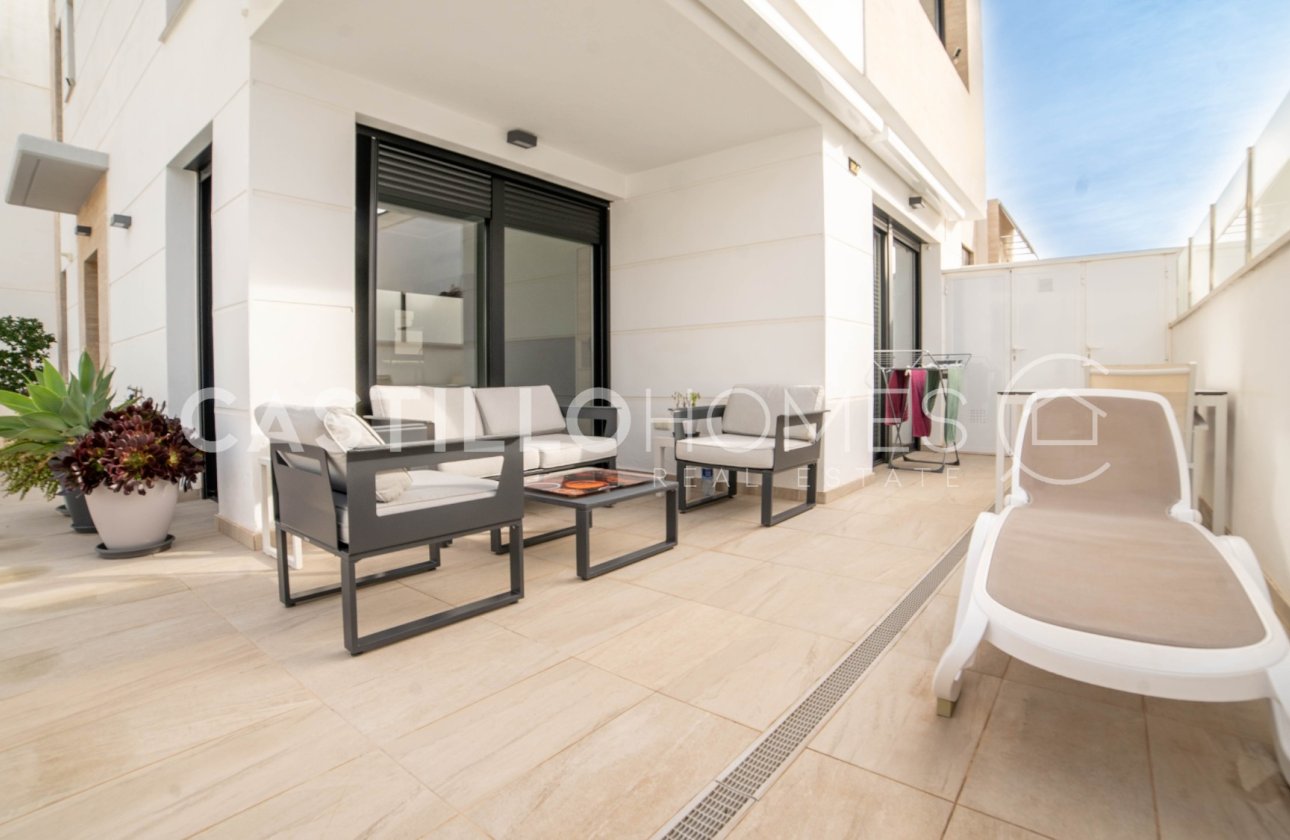 Resale - Villa - Orihuela Costa - Las Filipinas