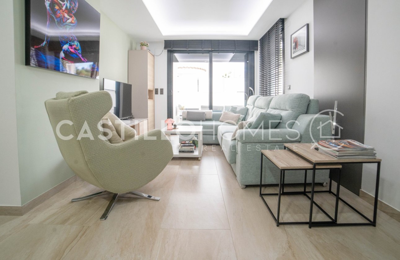 Resale - Villa - Orihuela Costa - Las Filipinas
