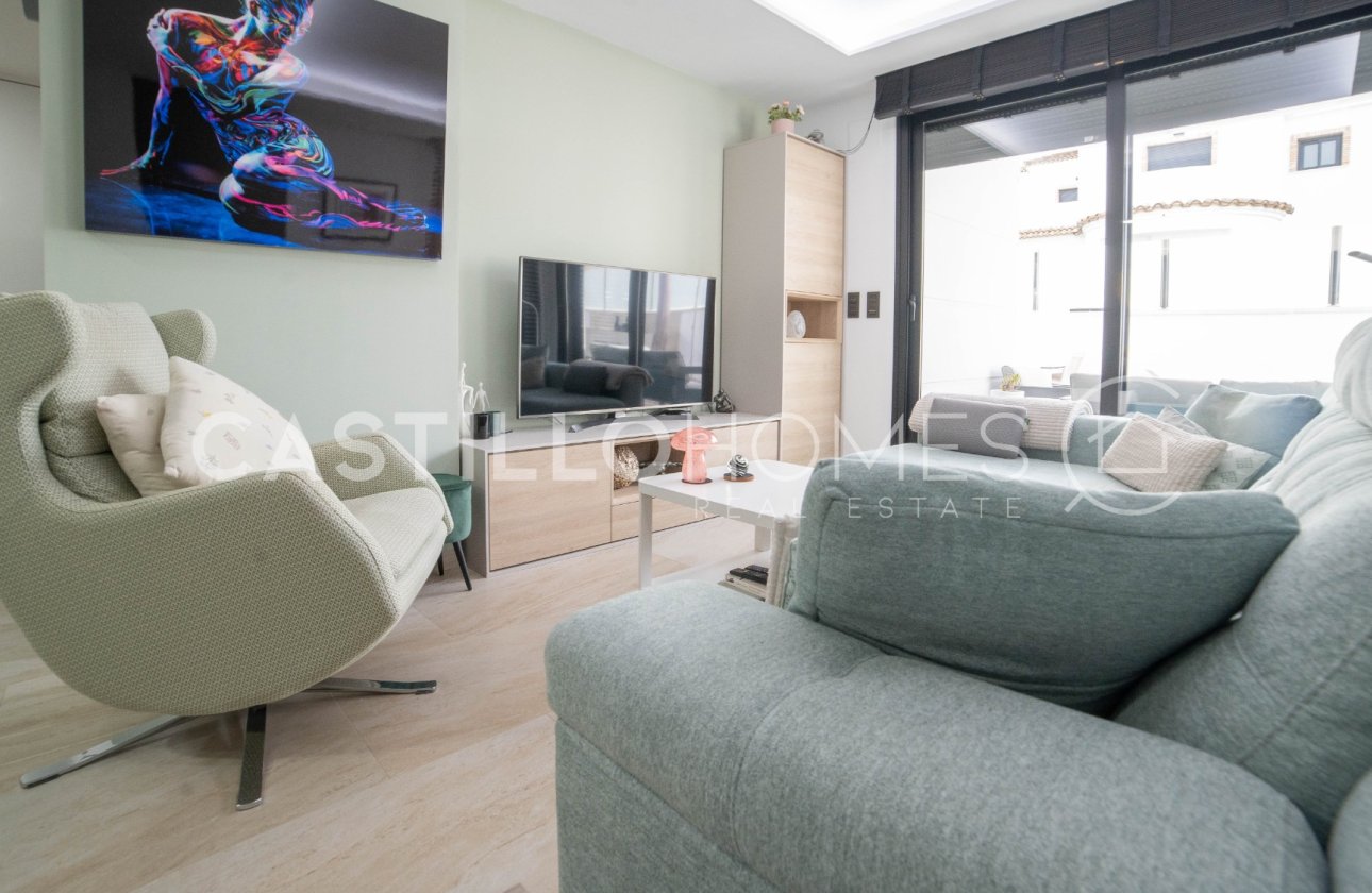 Resale - Villa - Orihuela Costa - Las Filipinas