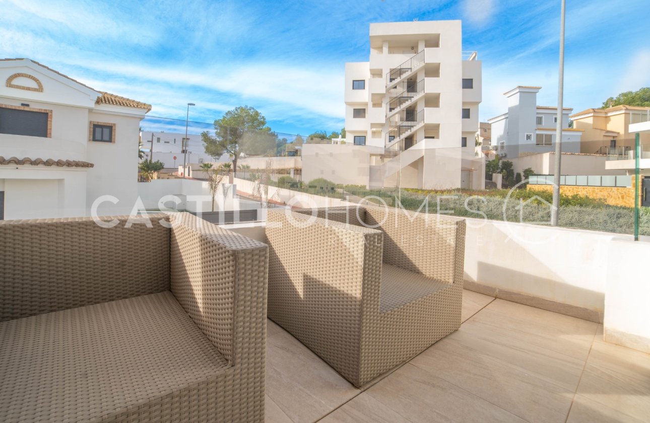 Resale - Villa - Orihuela Costa - Las Filipinas
