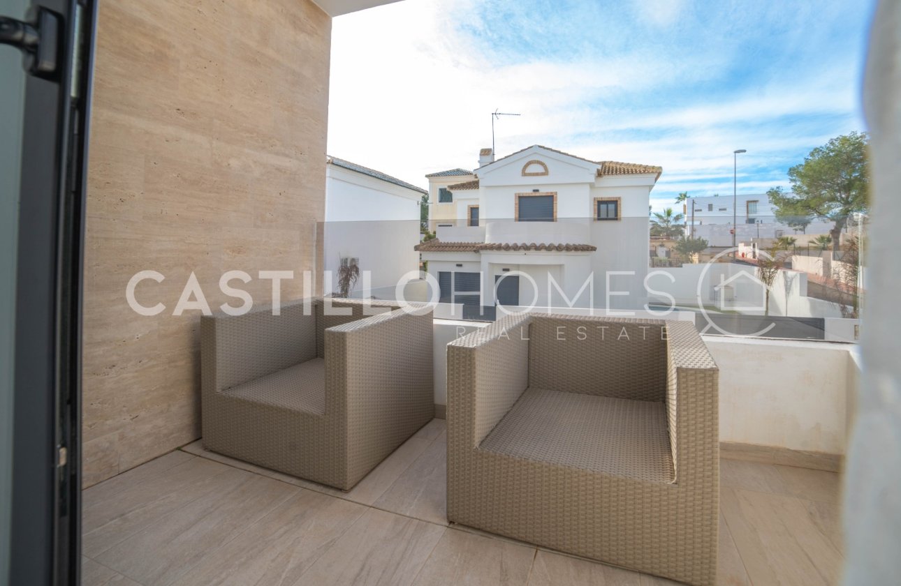 Resale - Villa - Orihuela Costa - Las Filipinas