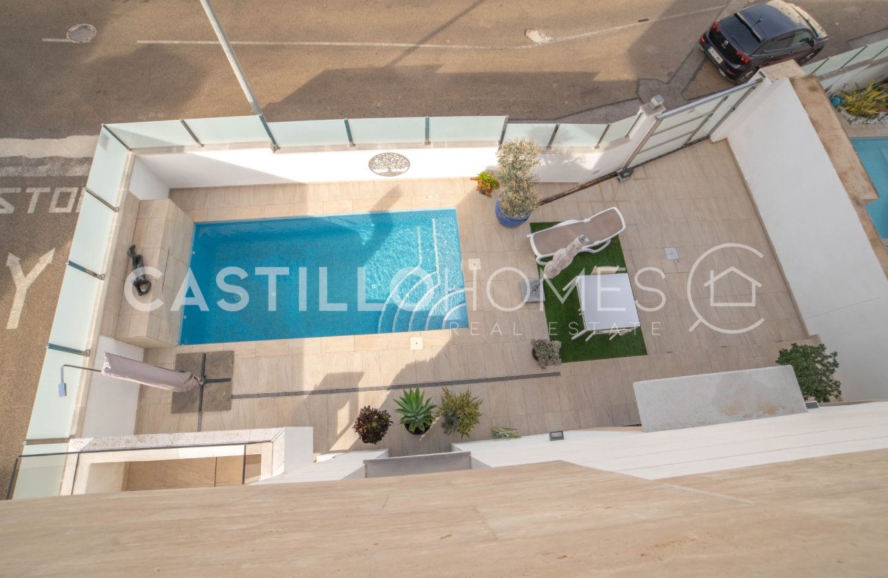 Resale - Villa - Orihuela Costa - Las Filipinas