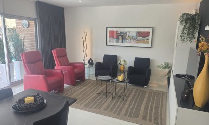 Resale - Apartment / flat - Orihuela Costa - Los Dolses