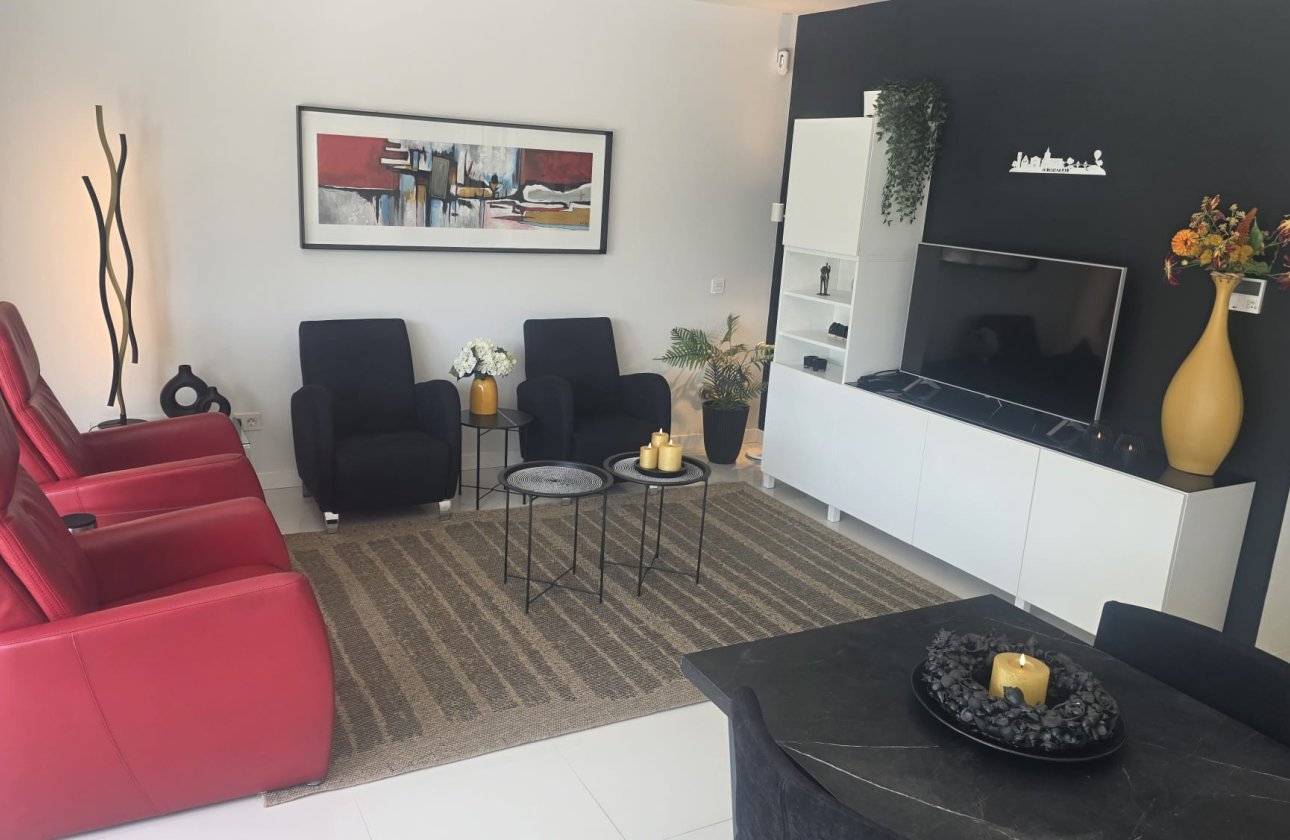 Resale - Apartment / flat - Orihuela Costa - Los Dolses