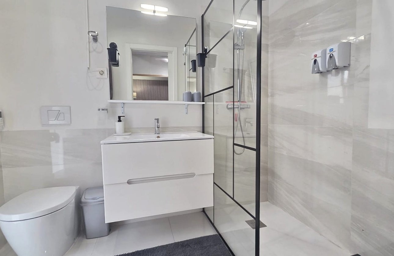 Resale - Apartment / flat - Orihuela Costa - Los Dolses