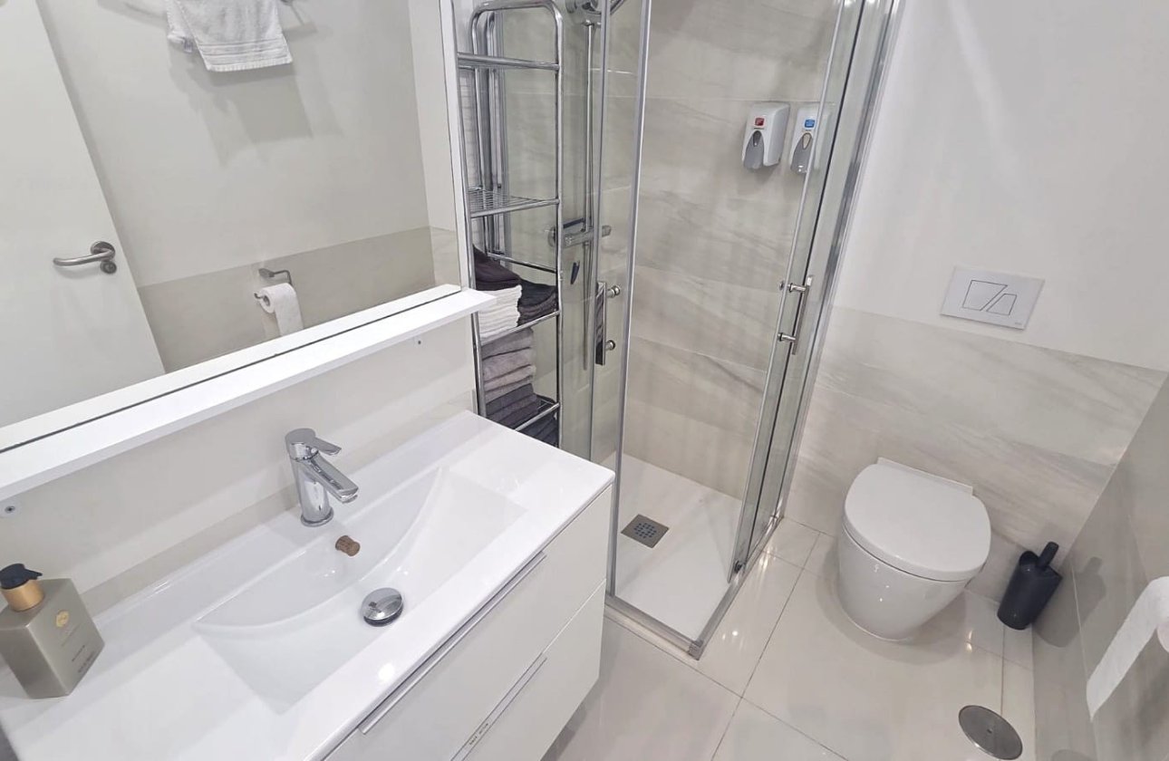 Resale - Apartment / flat - Orihuela Costa - Los Dolses