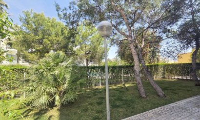 Resale - Apartment / flat - Orihuela Costa - Los Dolses