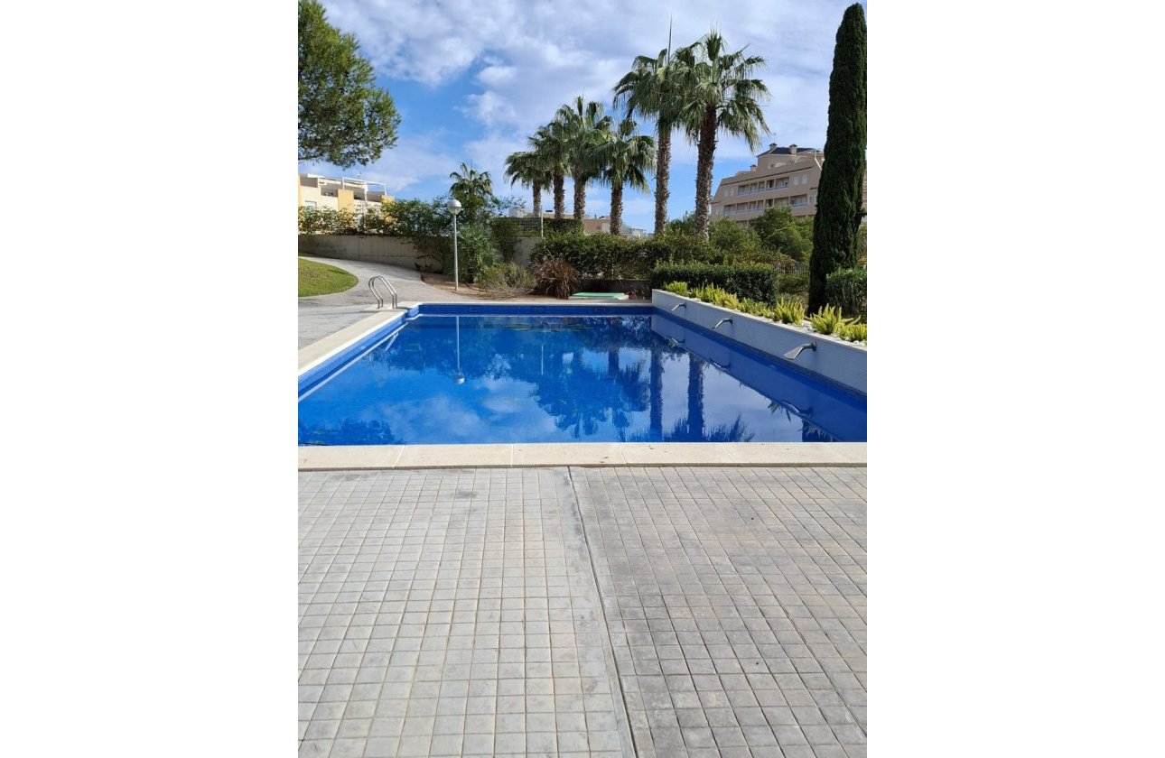 Resale - Apartment / flat - Orihuela Costa - Los Dolses