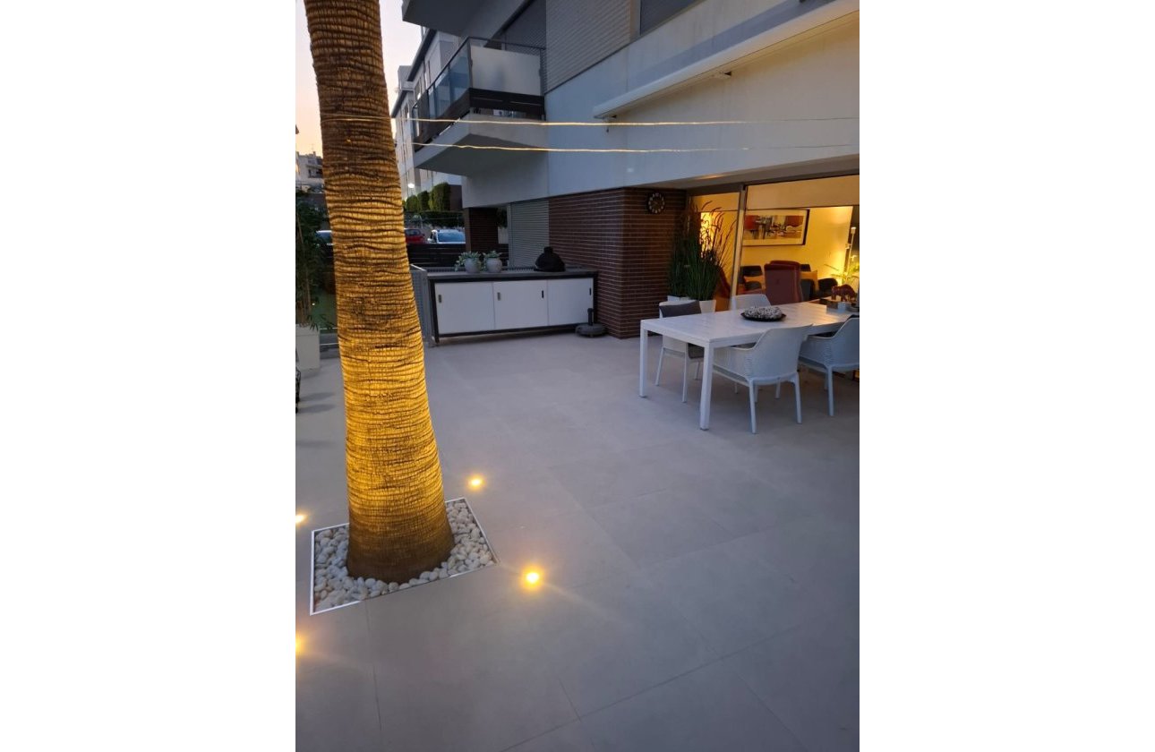 Resale - Apartment / flat - Orihuela Costa - Los Dolses