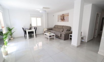 Resale - Apartment / flat - Torrevieja - Acequion