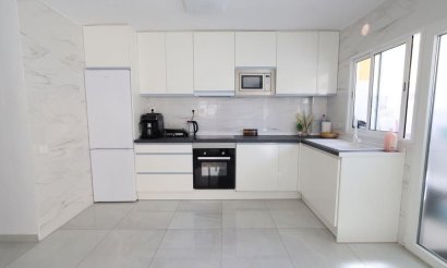 Resale - Apartment / flat - Torrevieja - Acequion