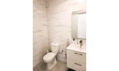 Resale - Apartment / flat - Torrevieja - Acequion