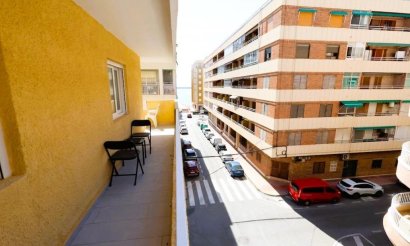 Resale - Apartment / flat - Torrevieja - Acequion