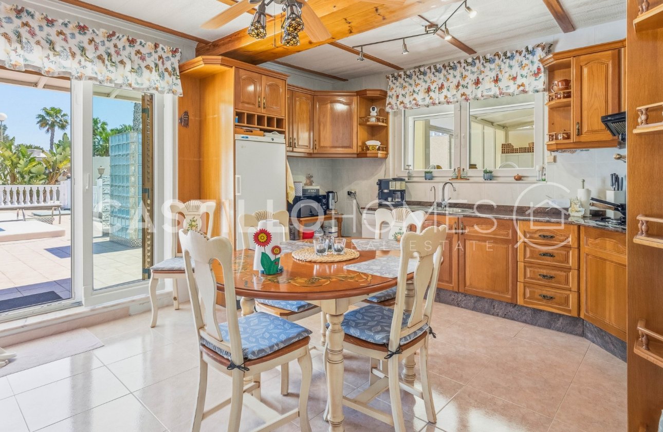 Resale - Villa - Torrevieja - Torreta Florida