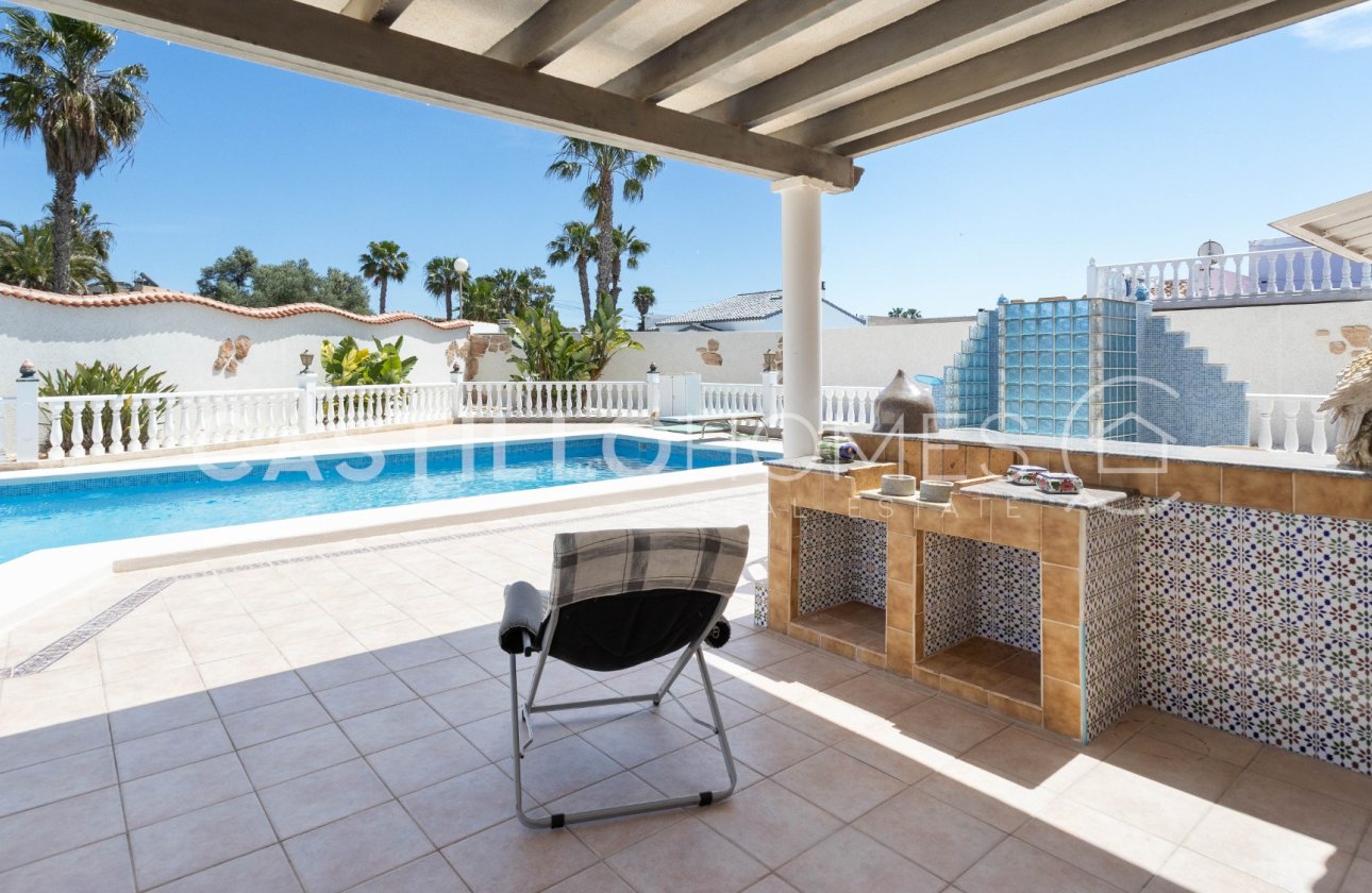 Resale - Villa - Torrevieja - Torreta Florida