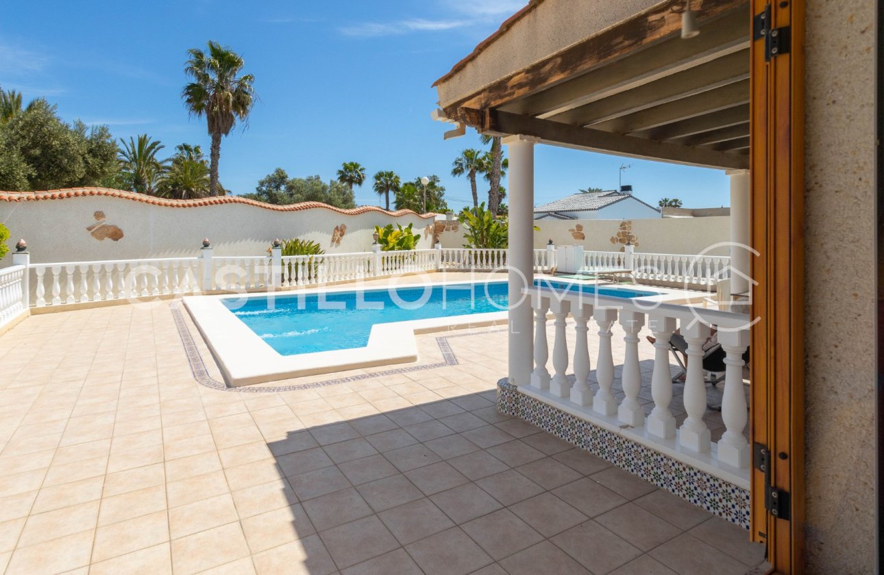 Resale - Villa - Torrevieja - Torreta Florida