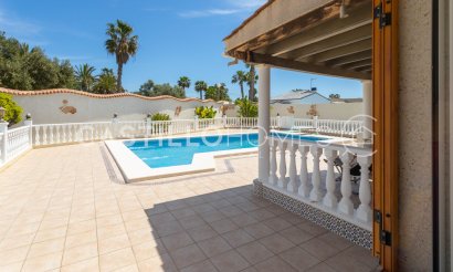 Resale - Villa - Torrevieja - Torreta Florida