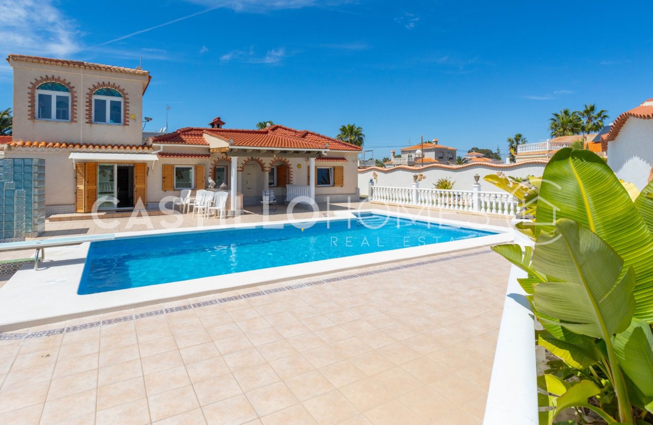 Resale - Villa - Torrevieja - Torreta Florida