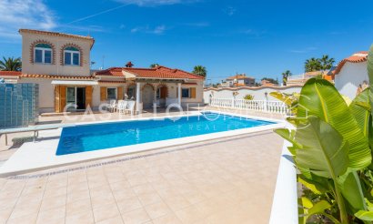 Resale - Villa - Torrevieja - Torreta Florida