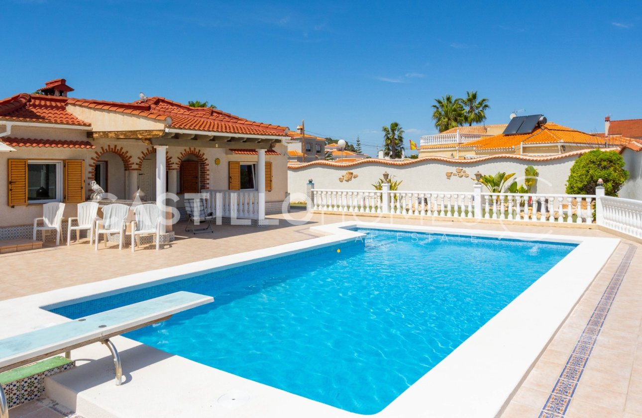 Resale - Villa - Torrevieja - Torreta Florida