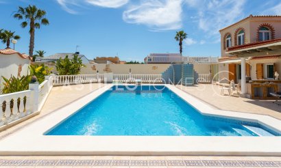 Resale - Villa - Torrevieja - Torreta Florida