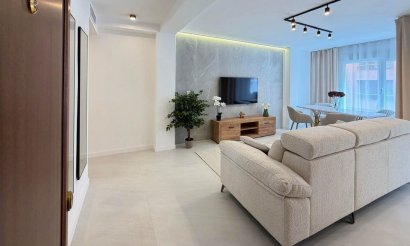 Resale - Apartment / flat - Torrevieja - Playa del Cura