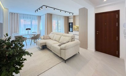 Resale - Apartment / flat - Torrevieja - Playa del Cura