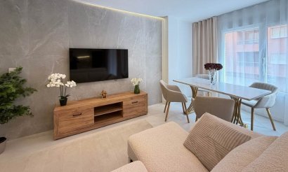 Resale - Apartment / flat - Torrevieja - Playa del Cura