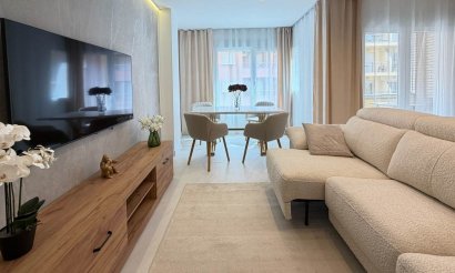 Resale - Apartment / flat - Torrevieja - Playa del Cura