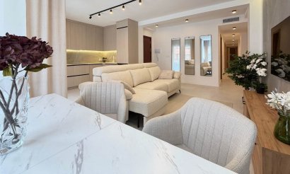 Resale - Apartment / flat - Torrevieja - Playa del Cura
