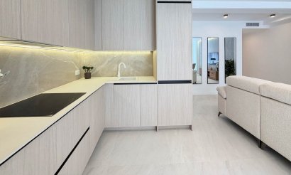 Resale - Apartment / flat - Torrevieja - Playa del Cura