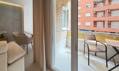 Resale - Apartment / flat - Torrevieja - Playa del Cura