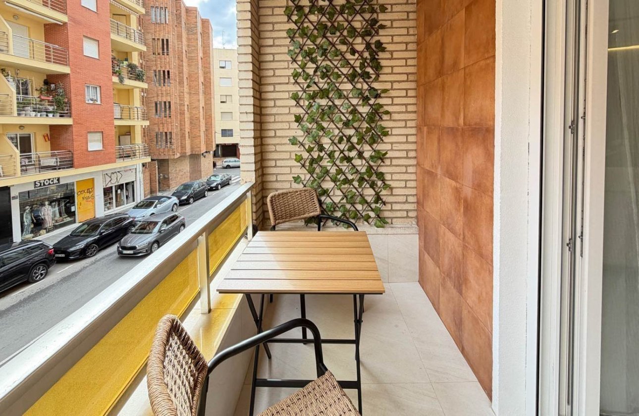 Resale - Apartment / flat - Torrevieja - Playa del Cura
