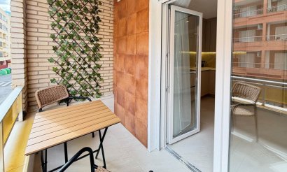 Resale - Apartment / flat - Torrevieja - Playa del Cura