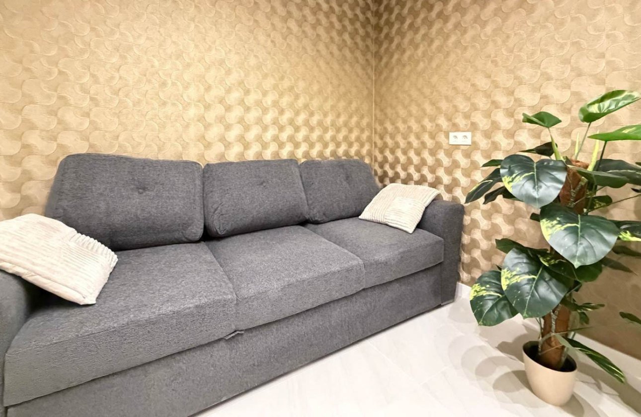 Resale - Apartment / flat - Torrevieja - Playa del Cura